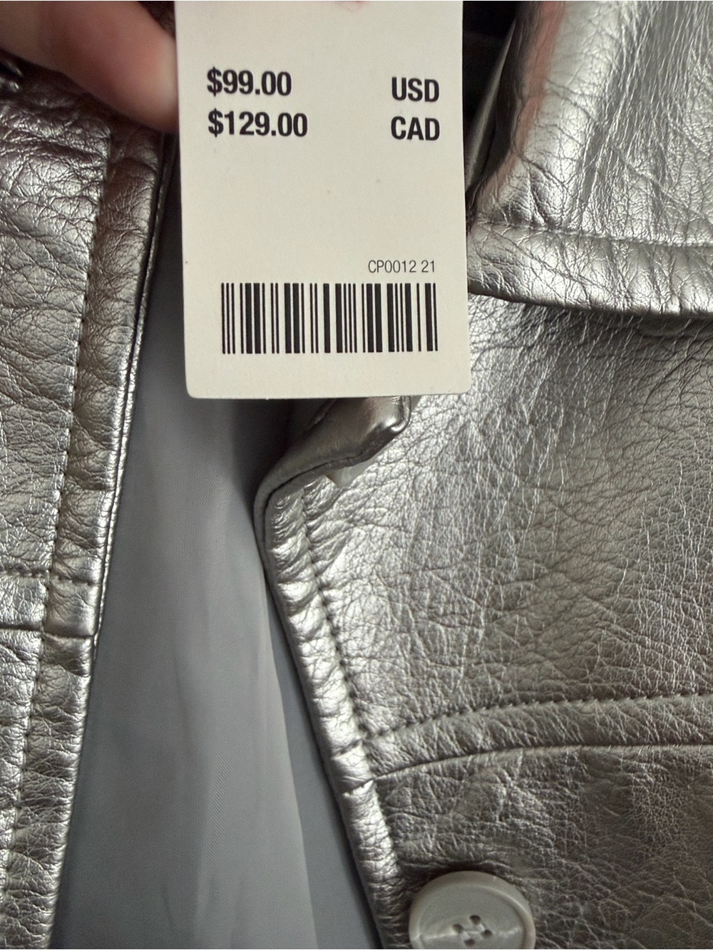 UO Sydney Faux Leather Oversized Dad Jacket at Urban Outfitters Size Small - Picture 6 of 9